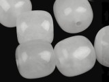 Achát fehér szintetikus ásvány kövek - 24 db/csomag Ásvány, igazgyöngy