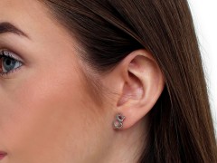  Cicás nemesacél fülbevaló  Fülbevaló-, kellék